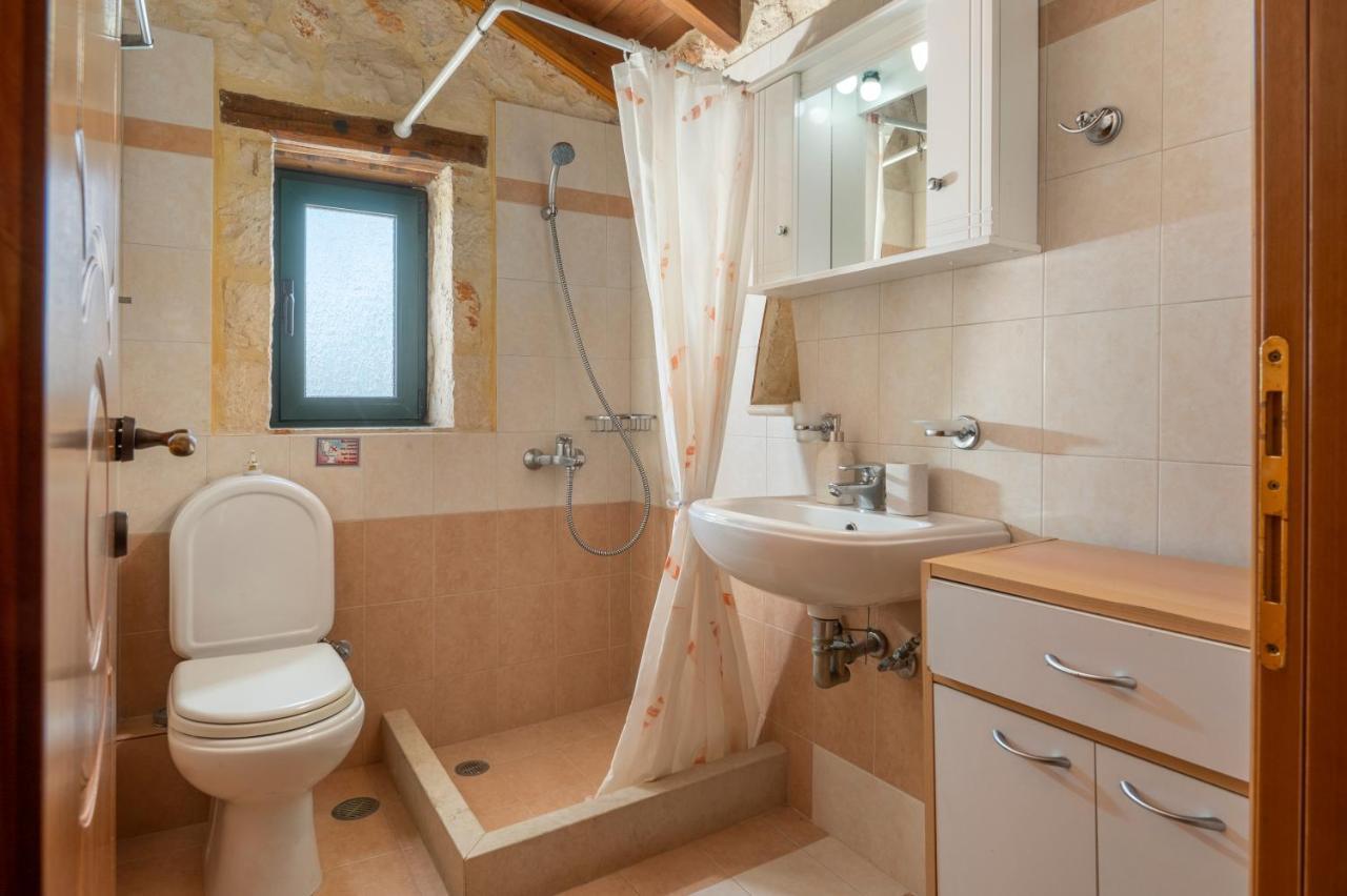 Zakynthos Shipwreck Nearby&Easy Parking&Barbecue Patio Apartment อายิโอสนิโกลาโอส ภายนอก รูปภาพ
